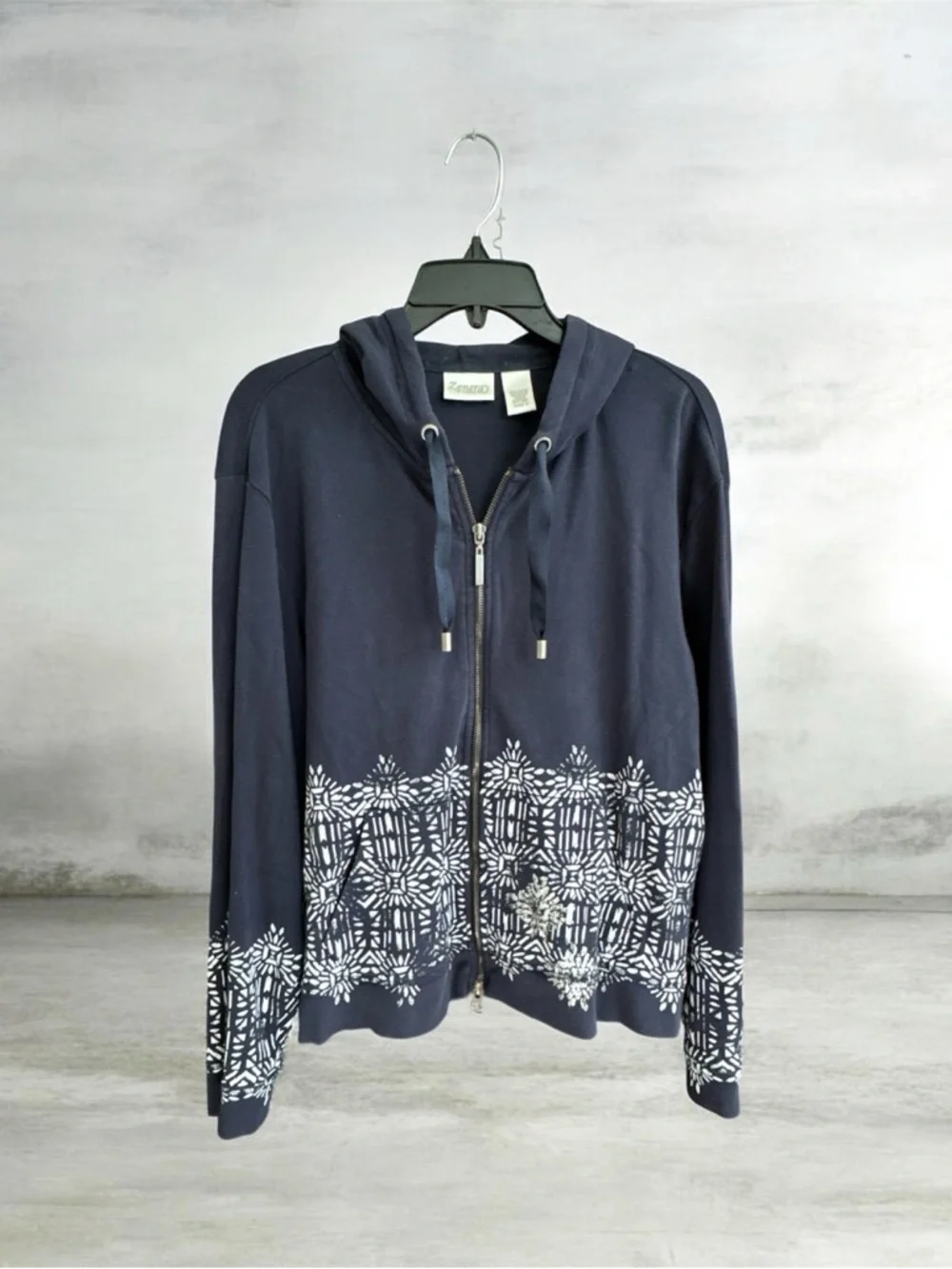 Chico’s Zenergy Navy Zip-Front Hoodie with White Pattern - Picture 4 of 11